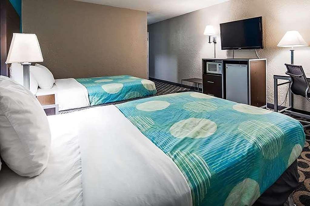 Travelodge By Wyndham San Antonio Downtown Northeast חדר תמונה