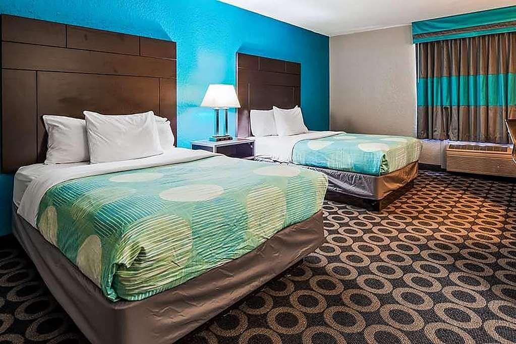 Travelodge By Wyndham San Antonio Downtown Northeast חדר תמונה