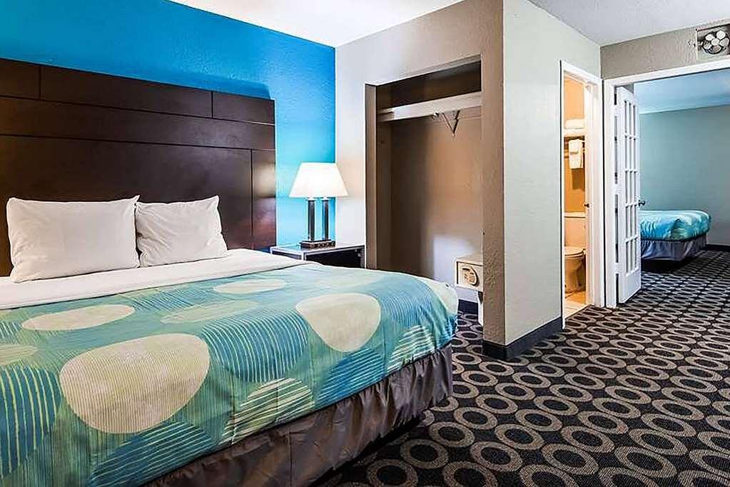 Travelodge By Wyndham San Antonio Downtown Northeast חדר תמונה